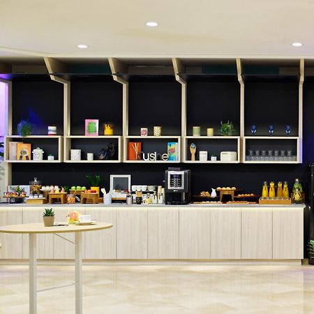 Innside By Melia Barcelona Apolo Eksteriør billede