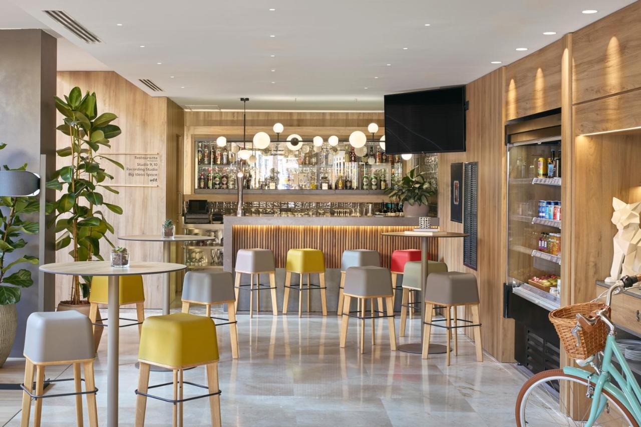 Innside By Melia Barcelona Apolo Eksteriør billede