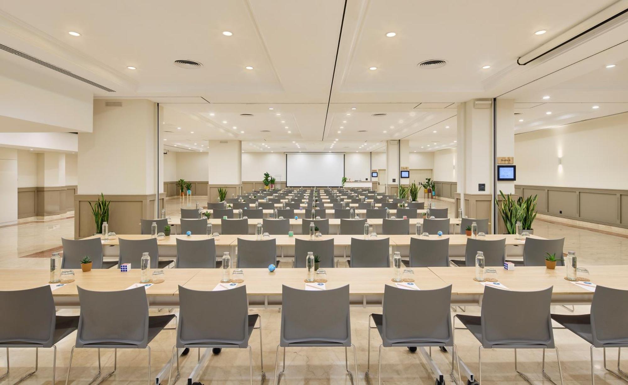 Innside By Melia Barcelona Apolo Eksteriør billede
