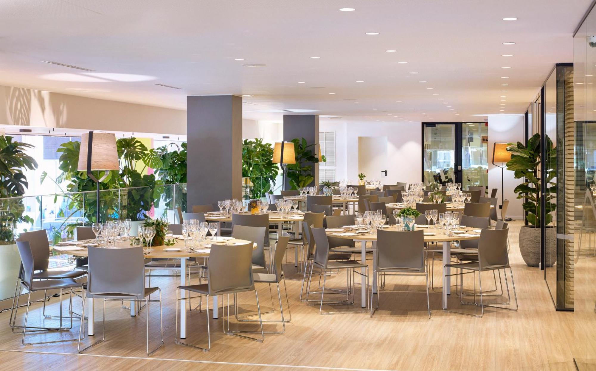 Innside By Melia Barcelona Apolo Eksteriør billede